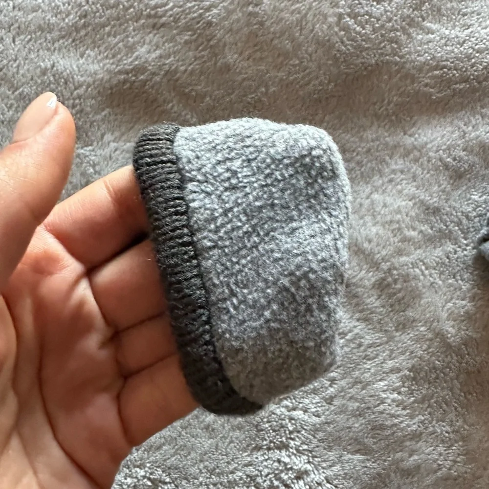 Kids mittens used